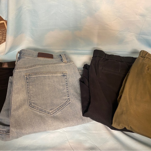 4-pack Lands’ End Petite Cropped Jeans and Cotton Chino Pants - Picture 2 of 15